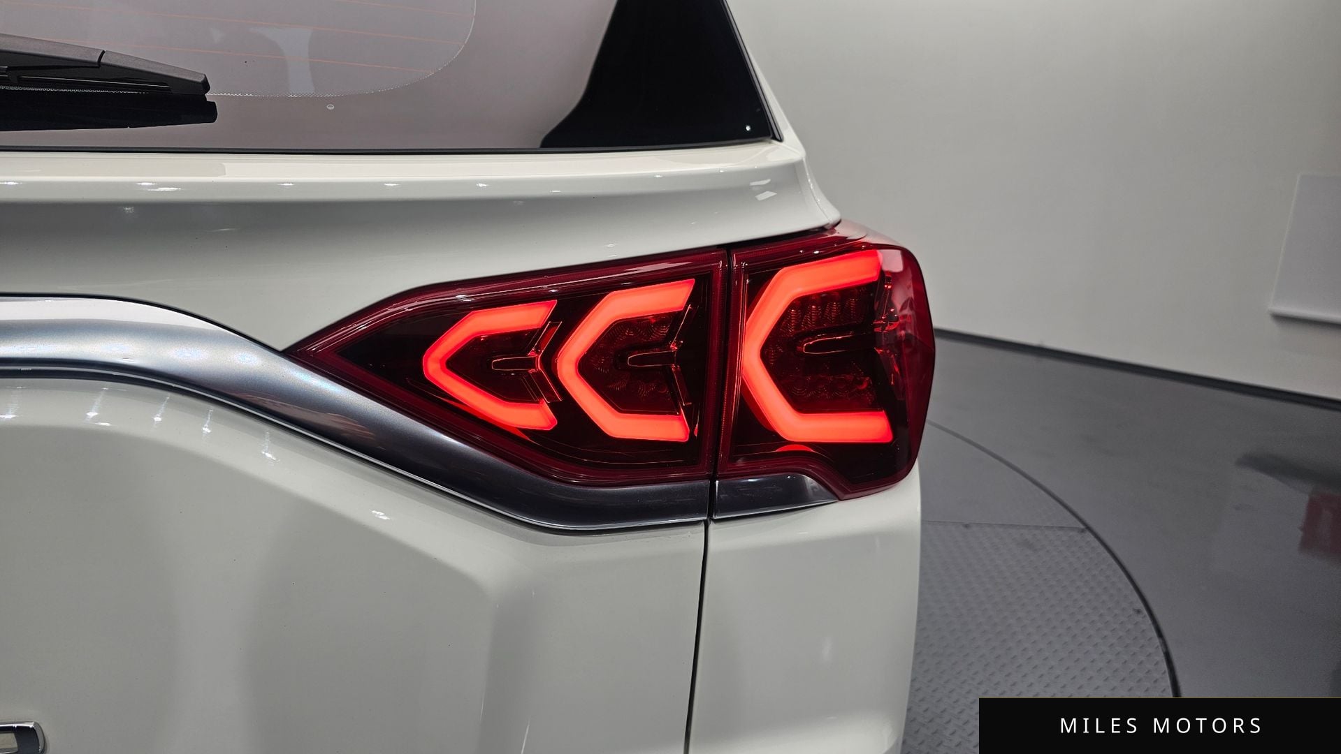 KG Mobility Beautiful Korando 2019 — миниатюра 9