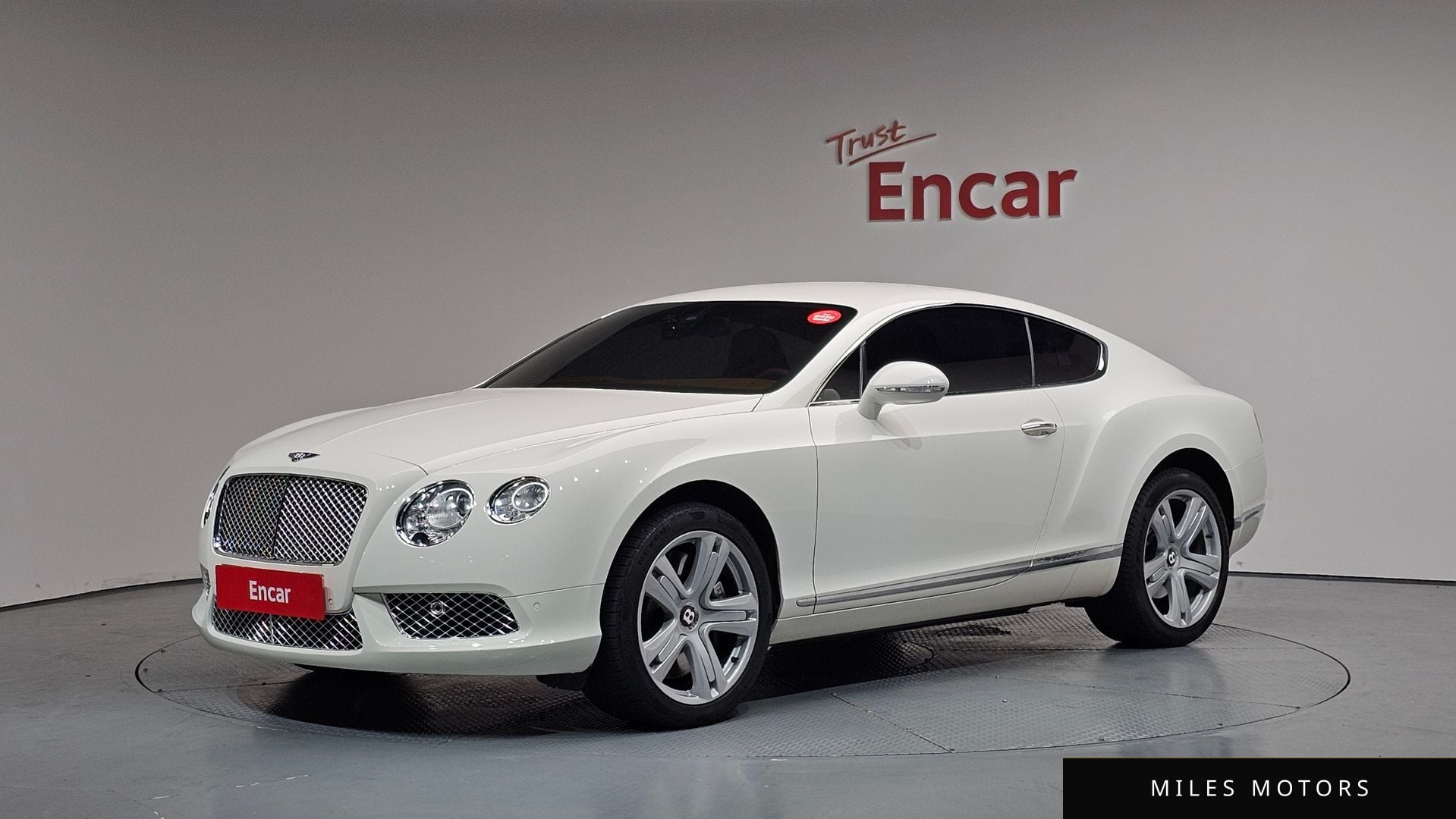 Bentley Continental GT 2013 — фото 1 из 12
