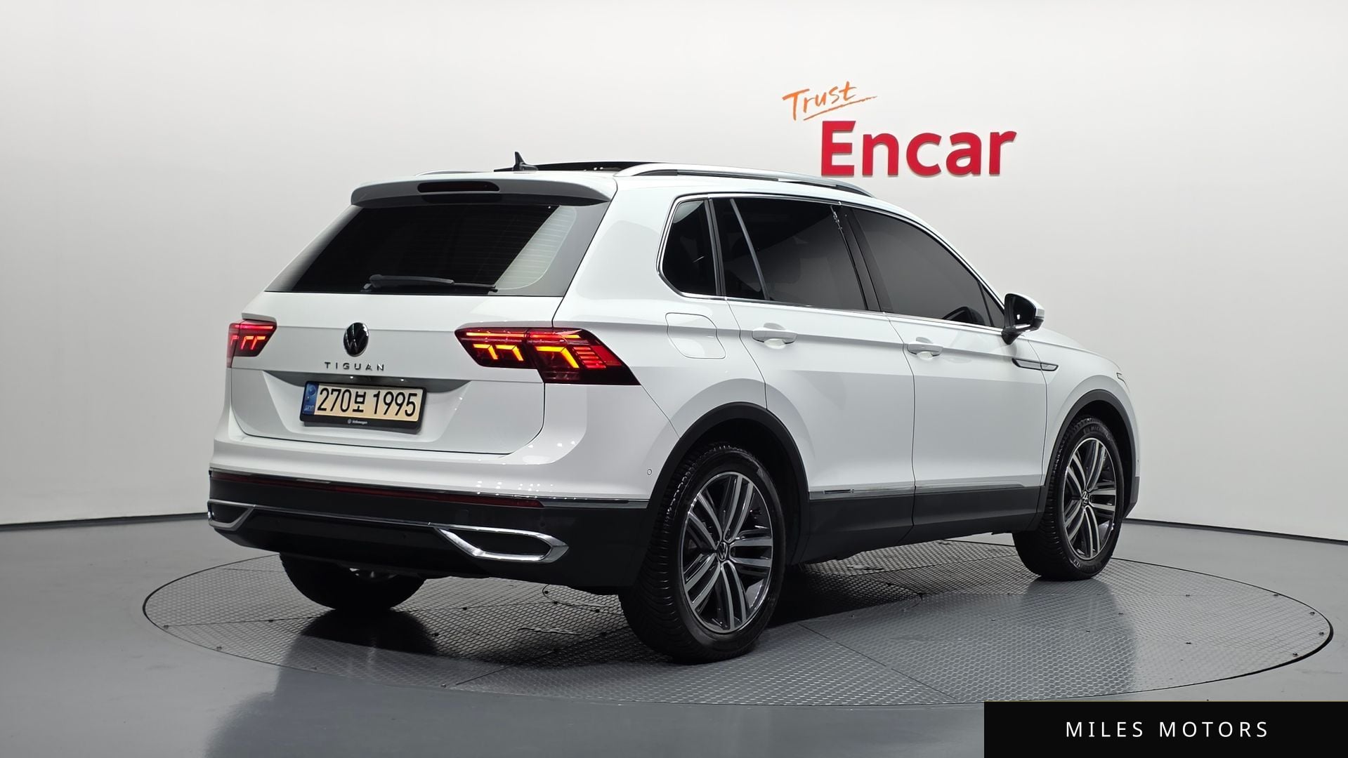 Volkswagen Tiguan 2021 — миниатюра 2