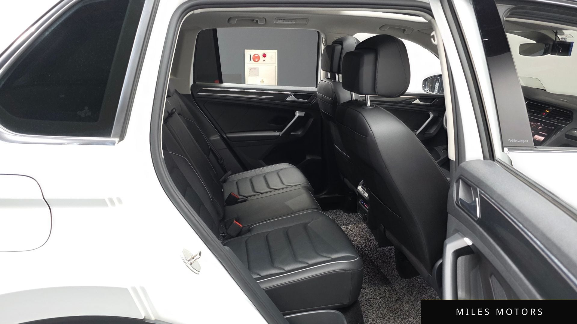 Volkswagen Tiguan 2021 — миниатюра 12