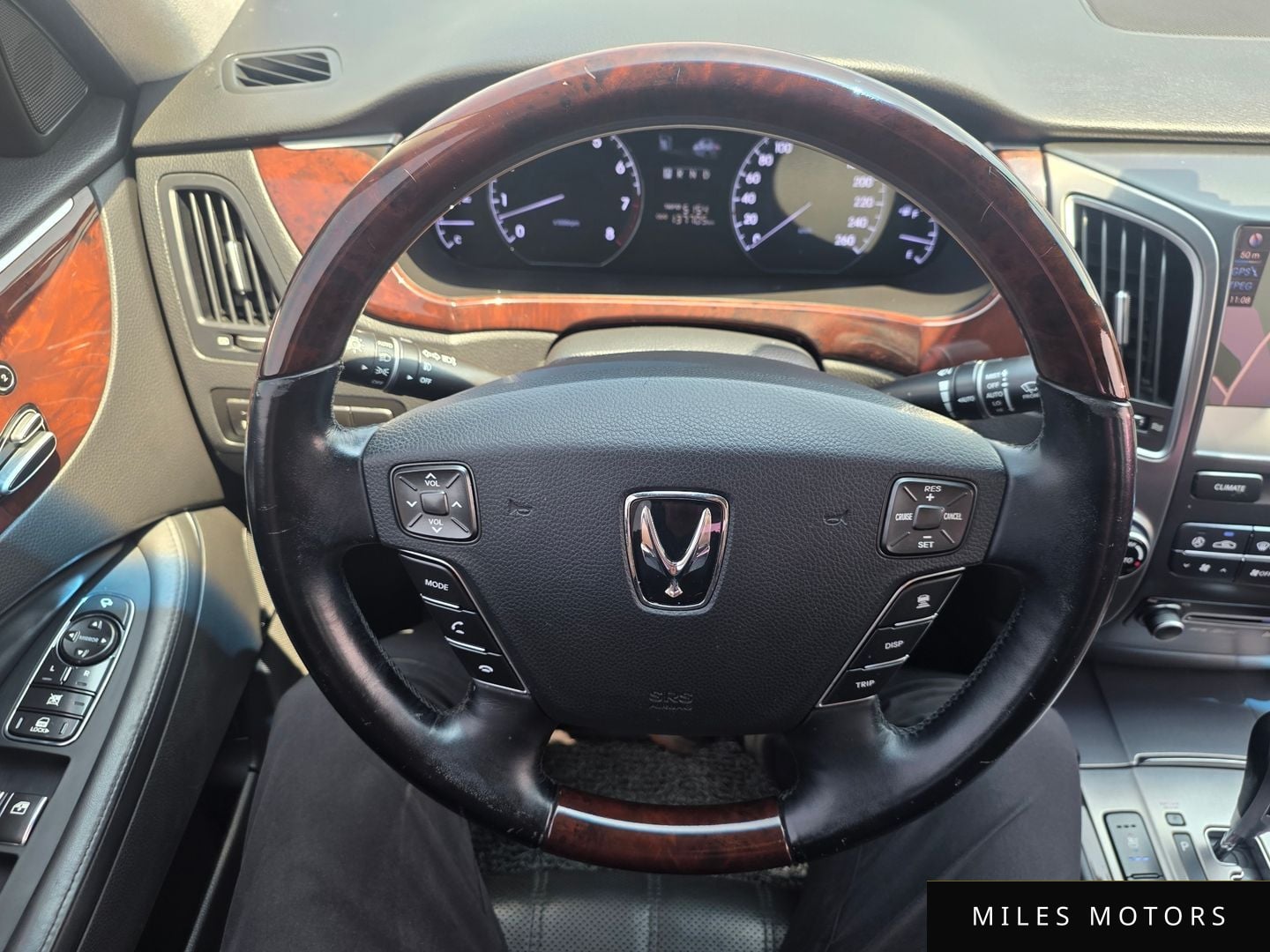 Hyundai Equus 2012 — миниатюра 11