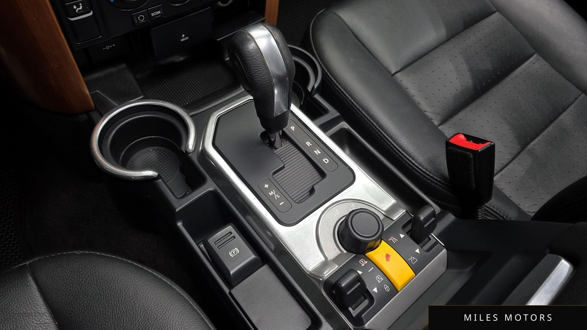 Land Rover Discovery 2008 — миниатюра 9
