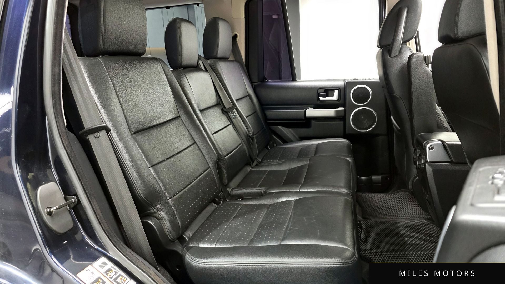 Land Rover Discovery 2008 — миниатюра 12