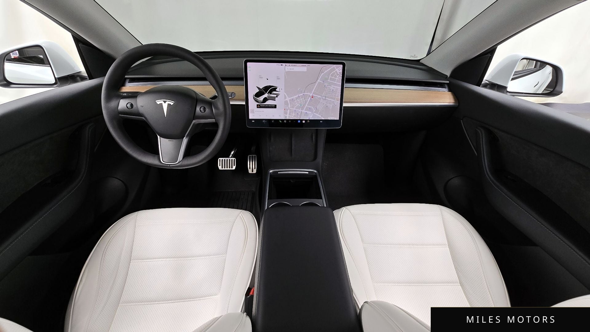 Tesla Model Y 2021 — миниатюра 7