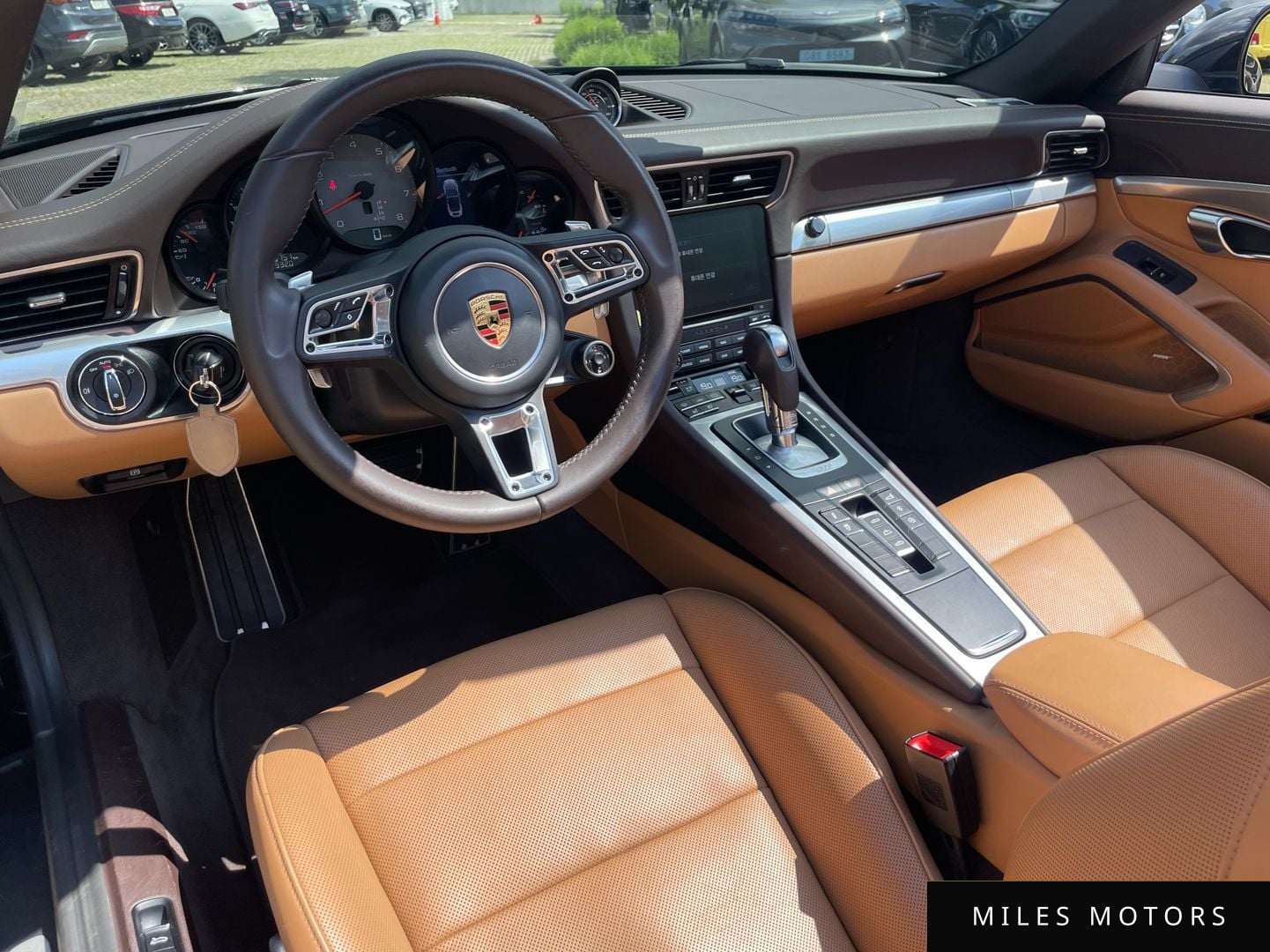 Porsche 911 2018 — миниатюра 11