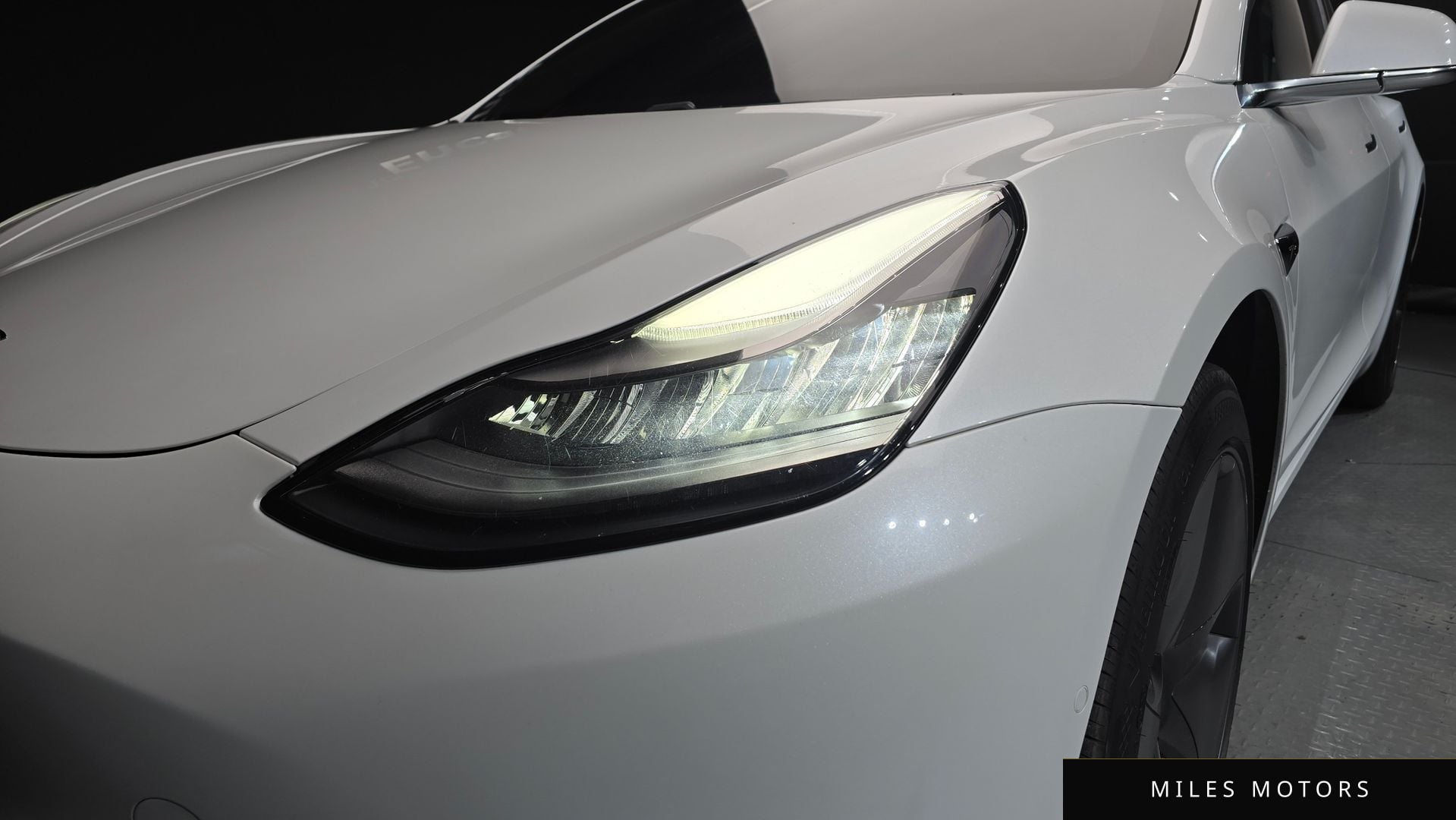 Tesla Model 3 2020 — миниатюра 8