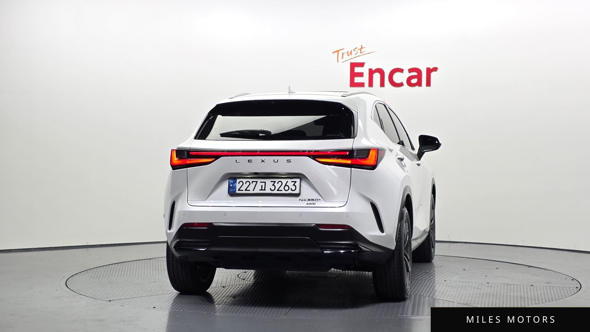 Лексус NX350h 2024 — миниатюра 4