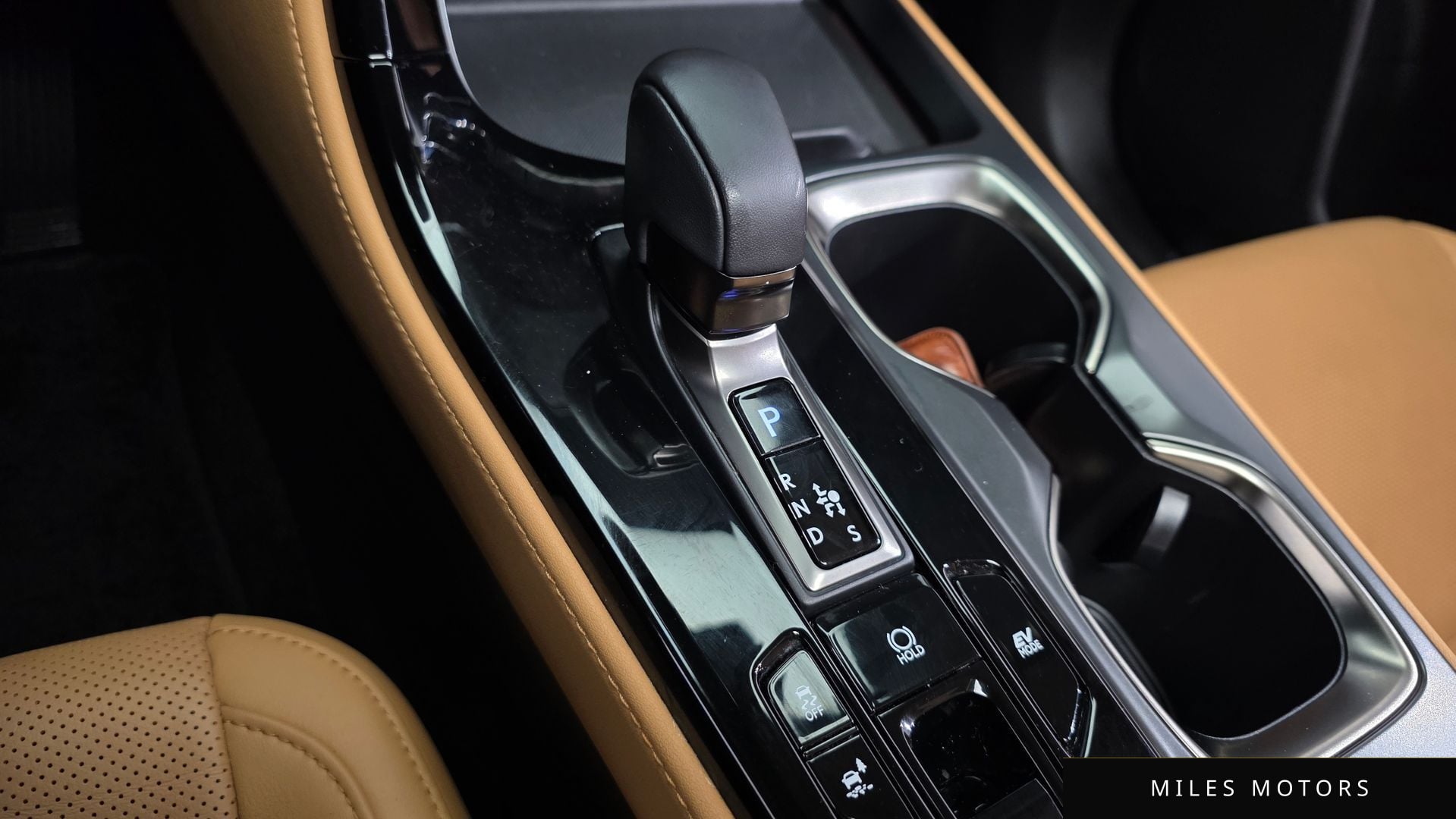 Лексус NX350h 2024 — миниатюра 9