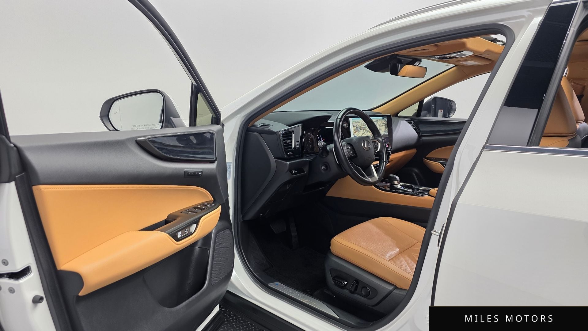 Лексус NX350h 2024 — миниатюра 10