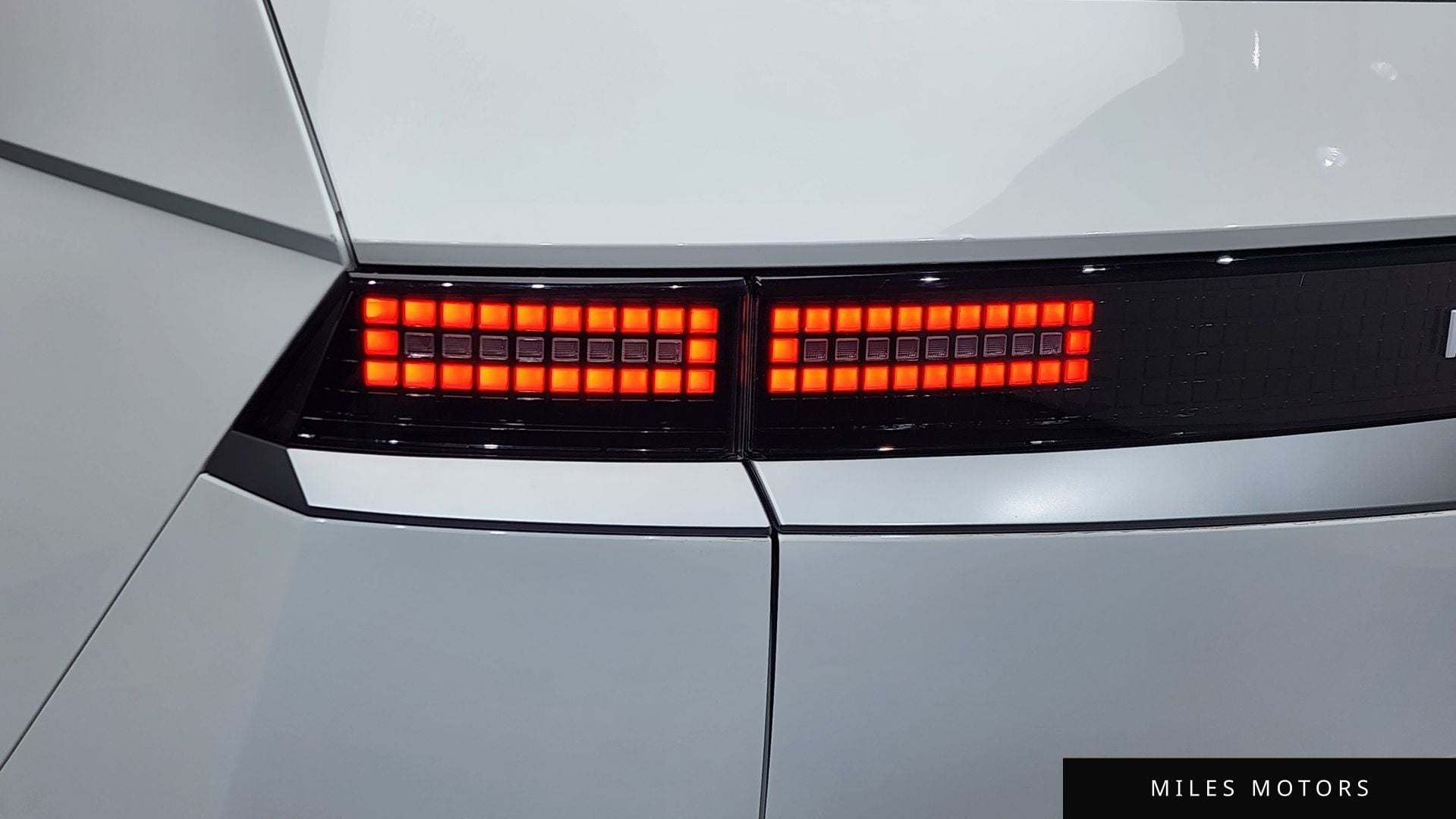 Hyundai Ioniq5 2022 — миниатюра 9