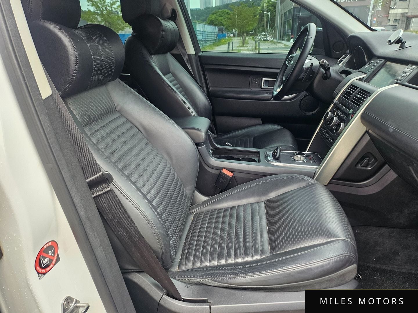 Land Rover Discovery Sport 2016 — миниатюра 9