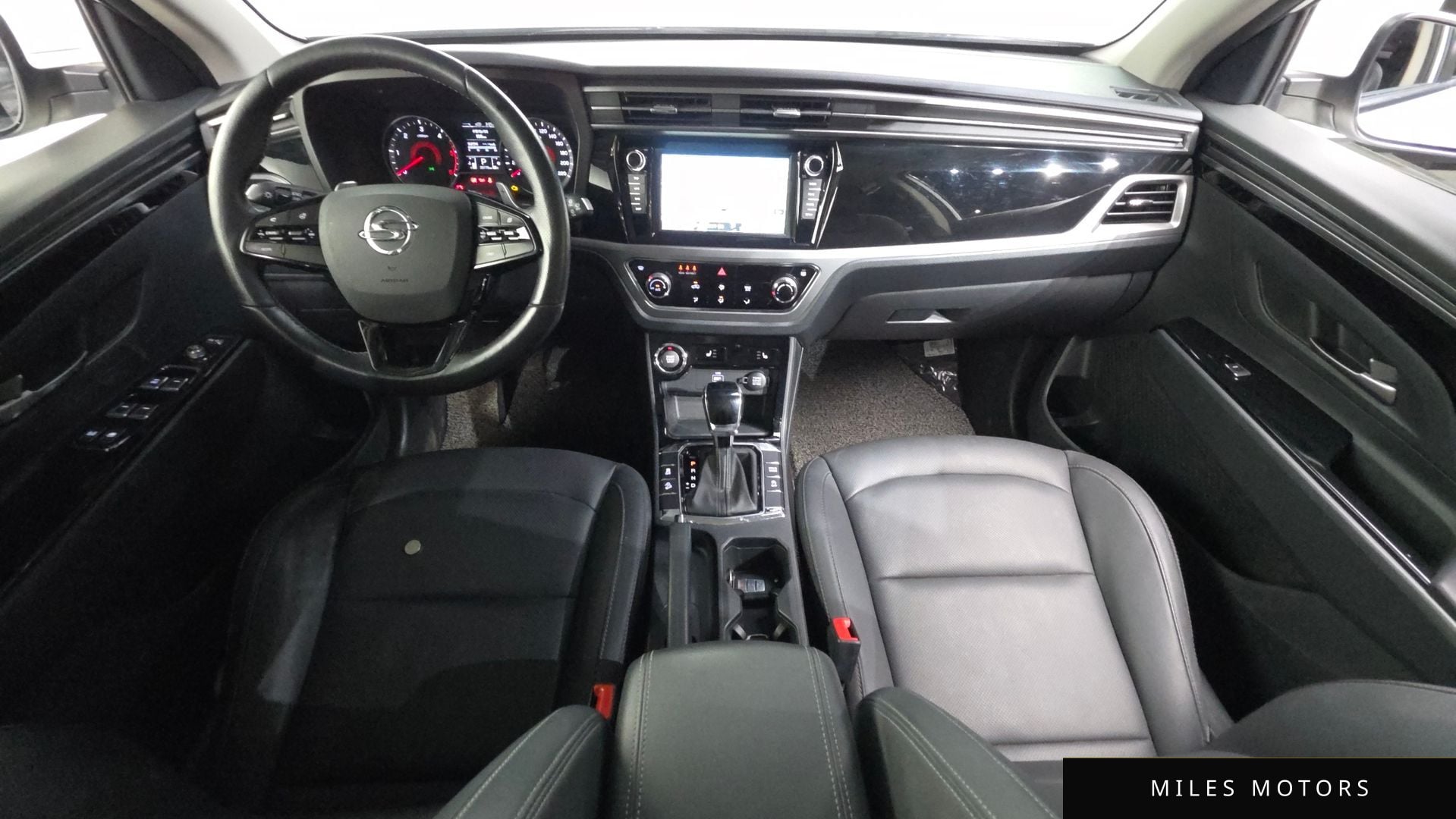 KG Mobility Beautiful Korando 2019 — миниатюра 10