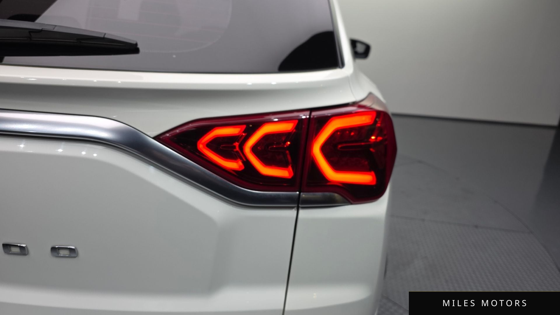 KG Mobility Beautiful Korando 2019 — миниатюра 9