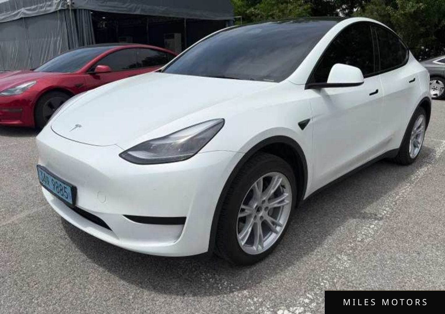 Tesla Model Y 2024 — миниатюра 2
