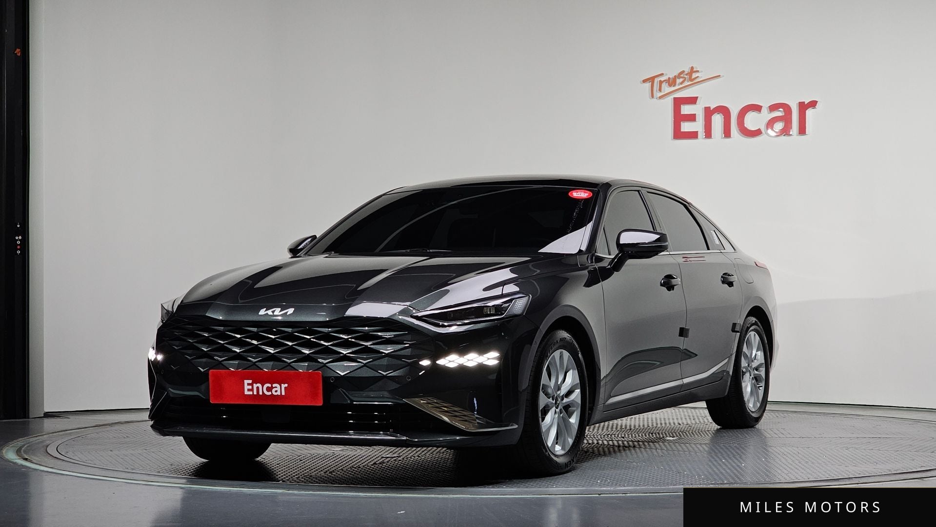 Kia K8 2023 — фото 1 из 12