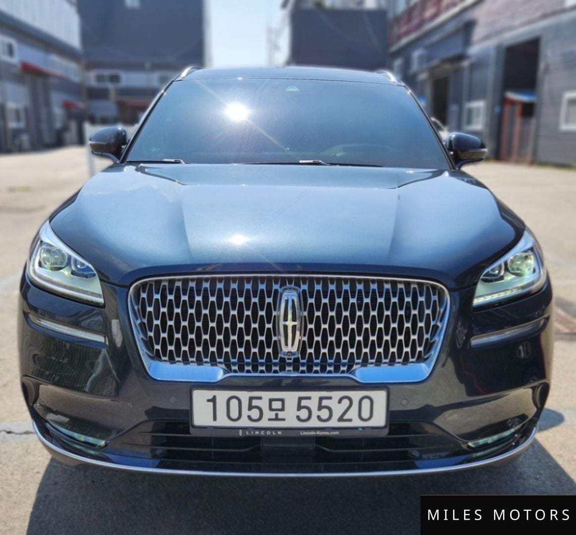 Lincoln Corsair 2021 — фото 1 из 9