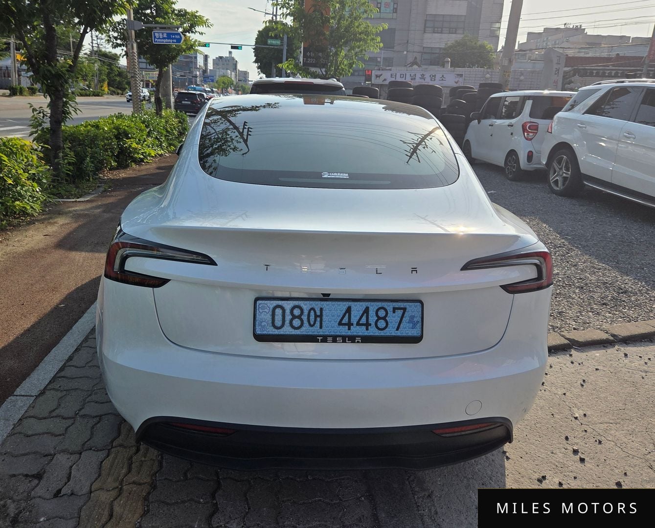 Tesla Model 3 2025 — миниатюра 4