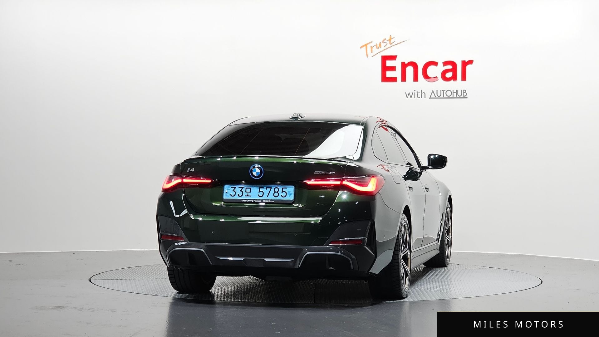 BMW i4 2022 — миниатюра 4