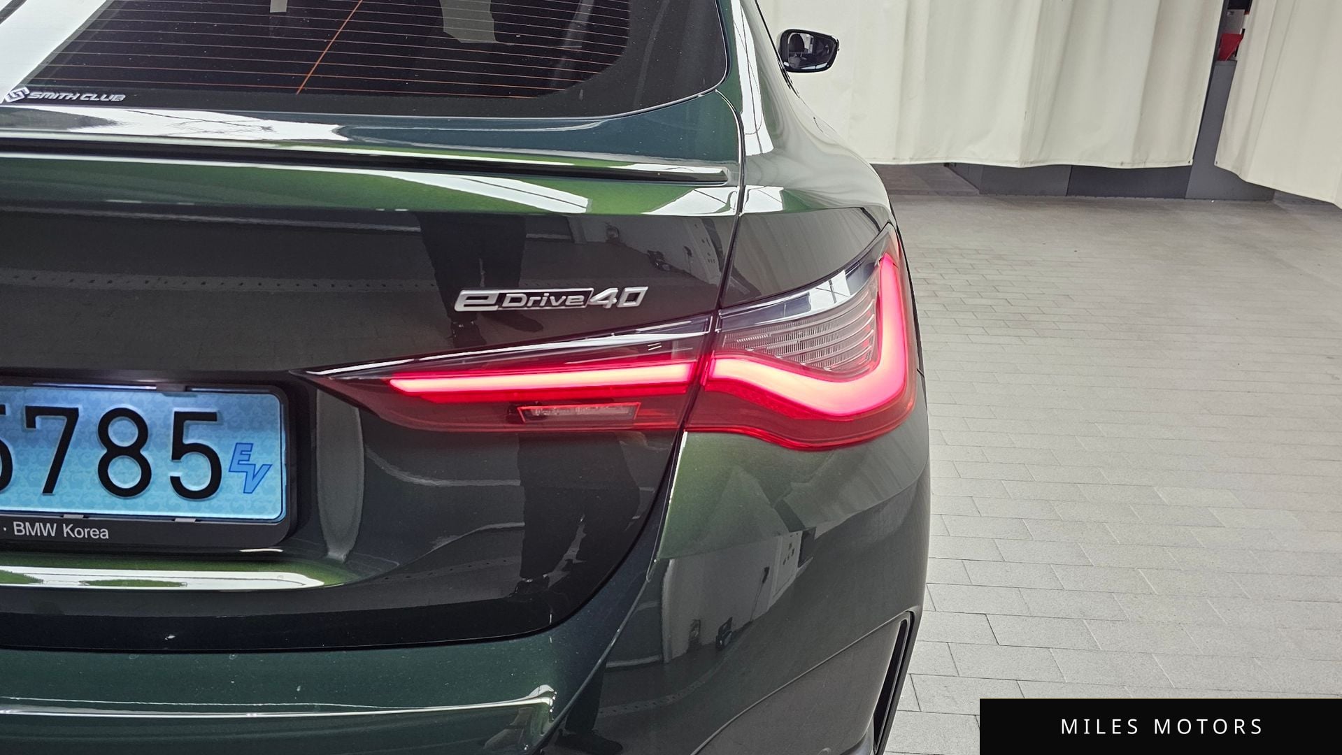 BMW i4 2022 — миниатюра 9