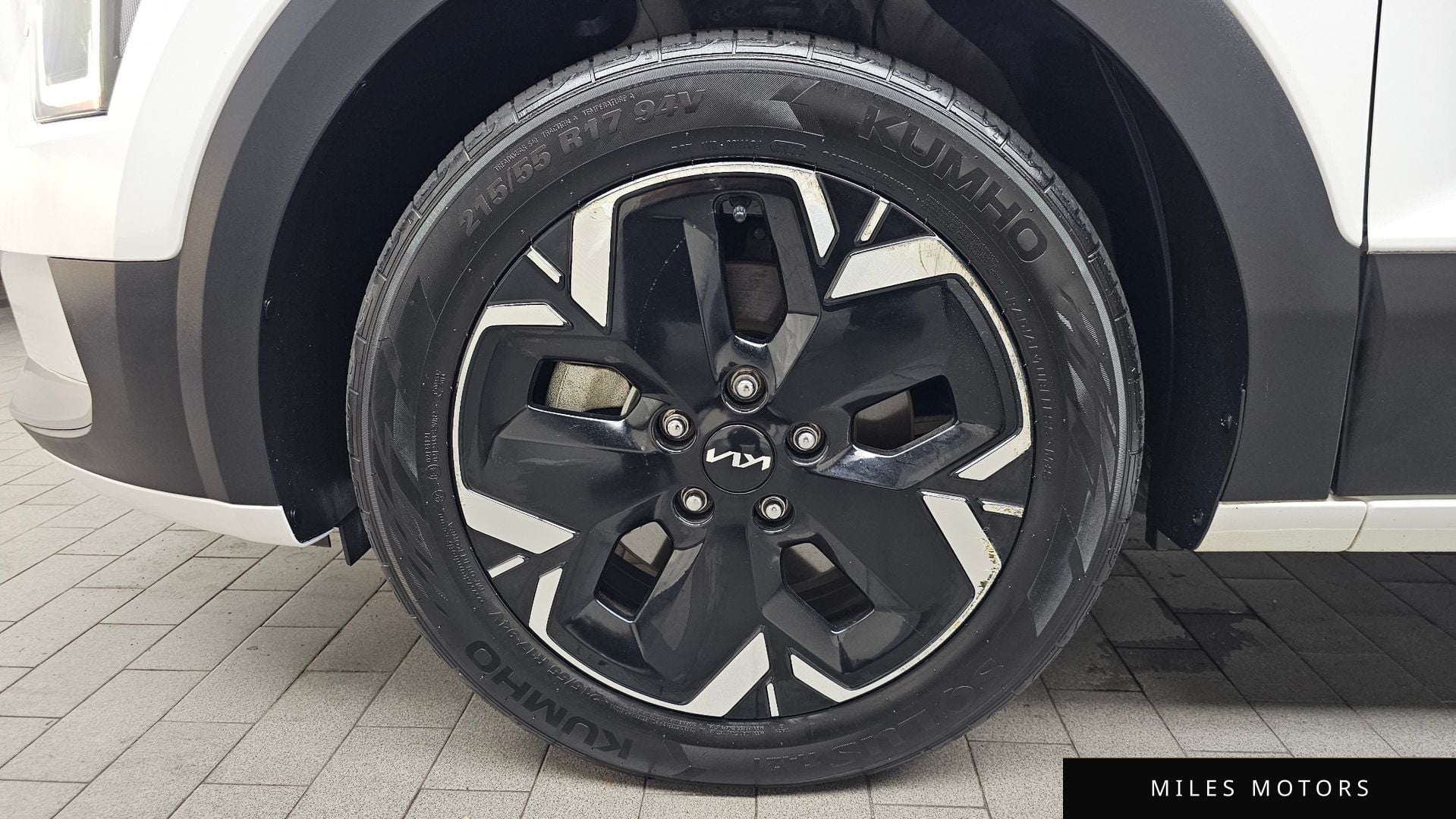 Kia Niro 2023 — миниатюра 5