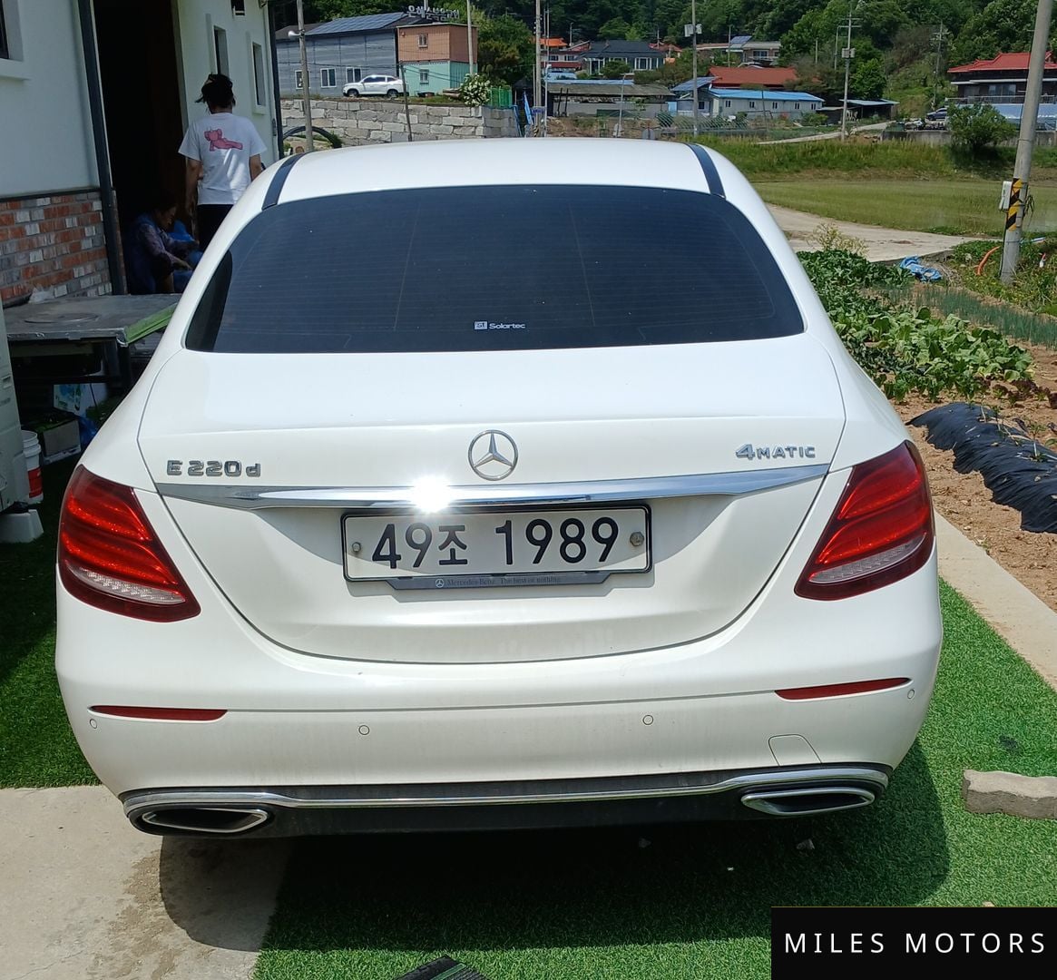Mercedes-Benz E-Class W213 2017 — миниатюра 4