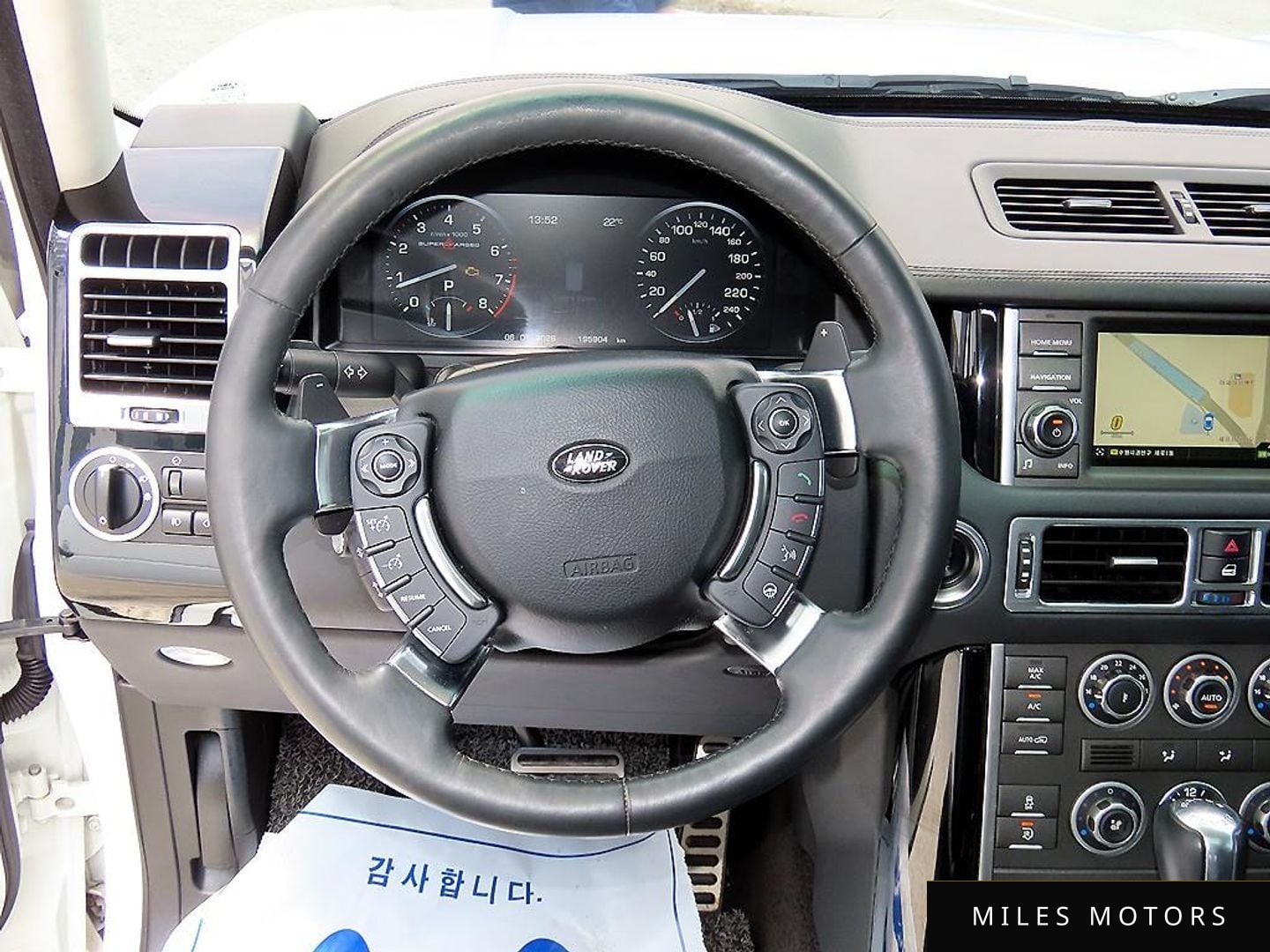Land Rover Range Rover 2011 — миниатюра 8