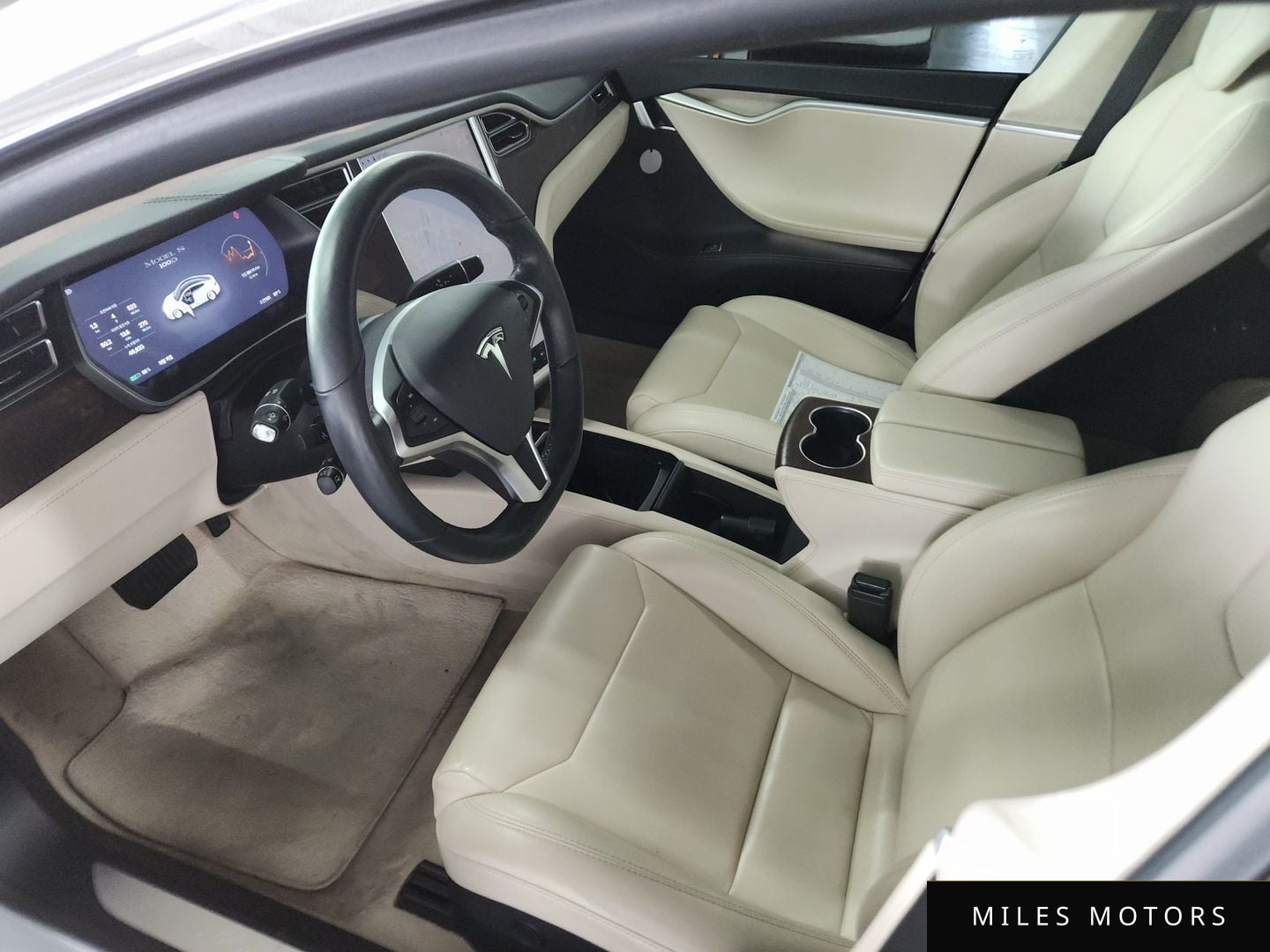 Tesla Model S 2017 — миниатюра 8