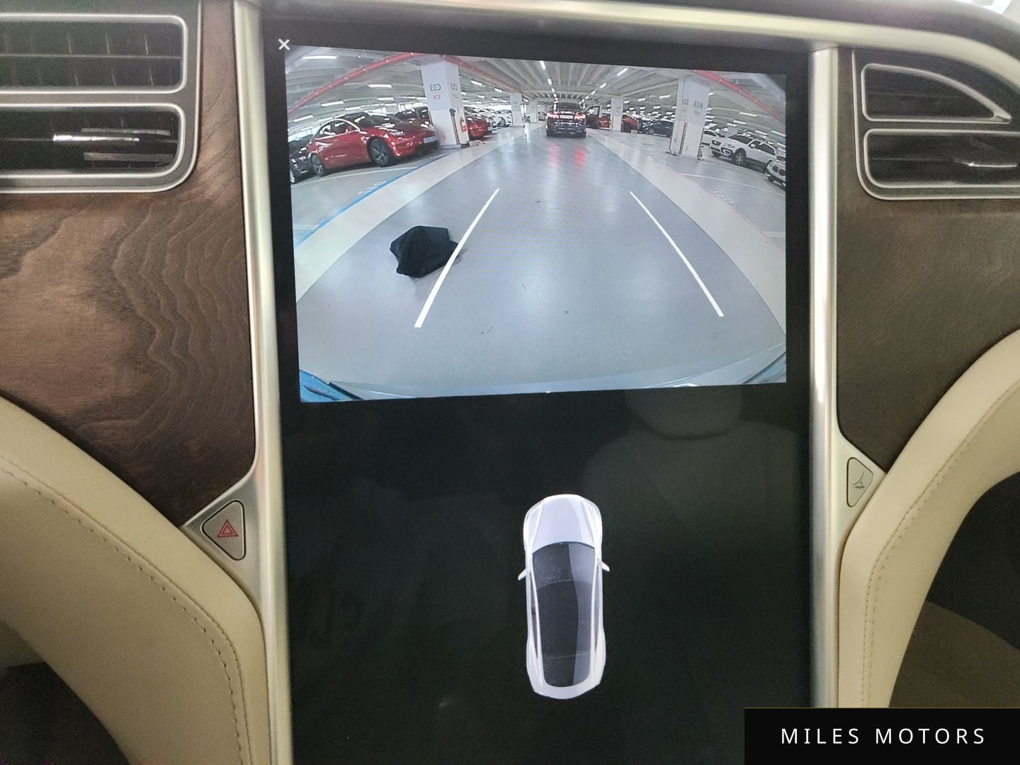 Tesla Model S 2017 — миниатюра 11