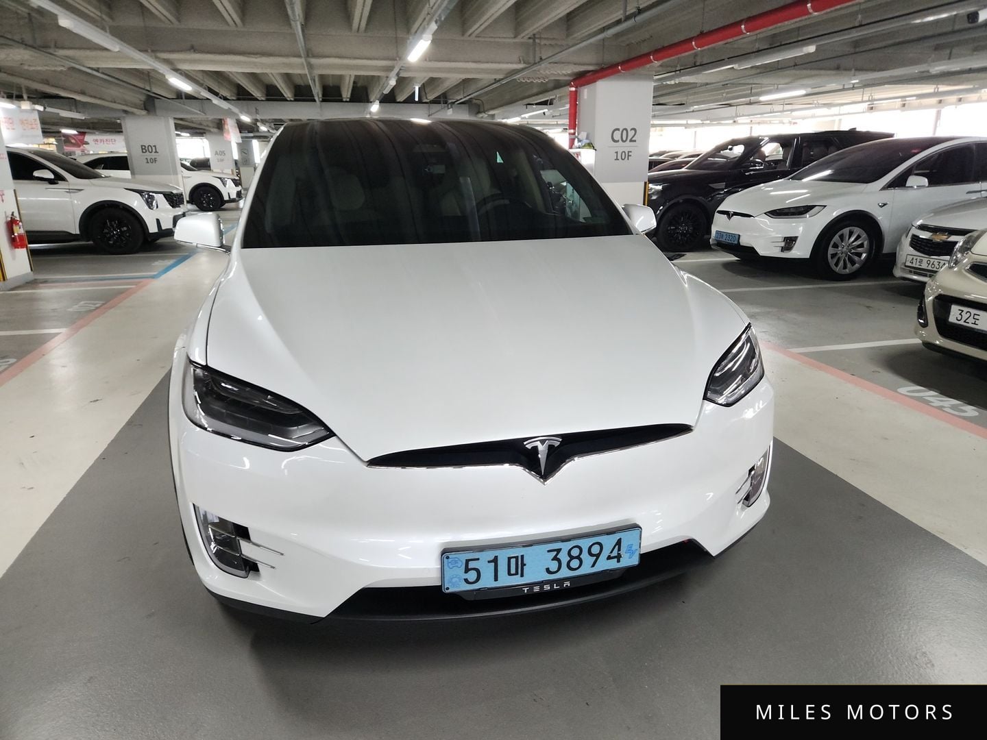 Tesla Model X 2019 — миниатюра 3