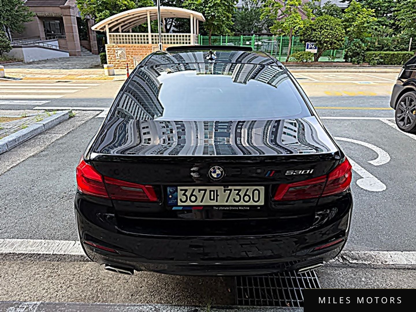 BMW 5 Series (G30) 2017 — миниатюра 4