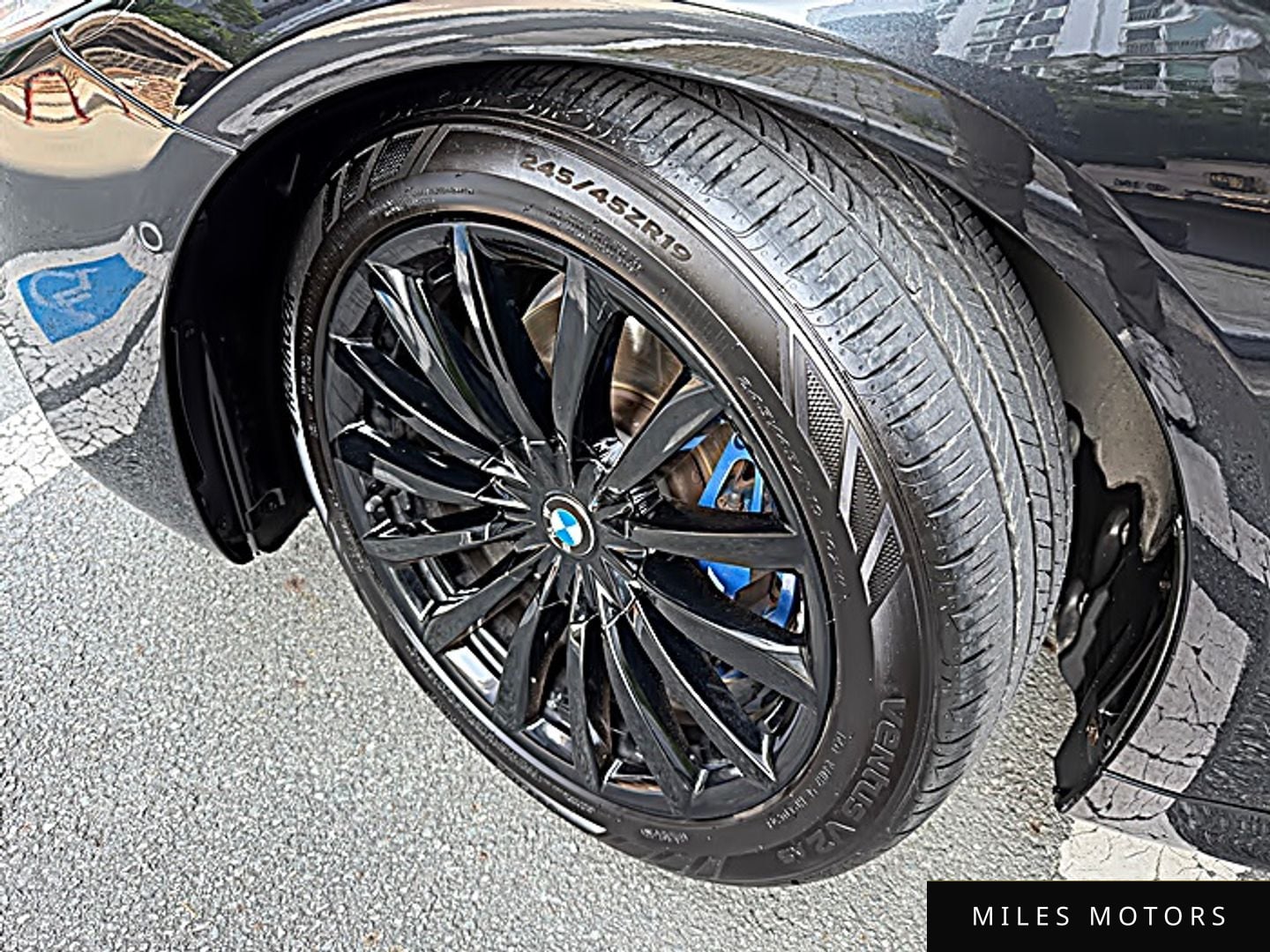 BMW 5 Series (G30) 2017 — миниатюра 5