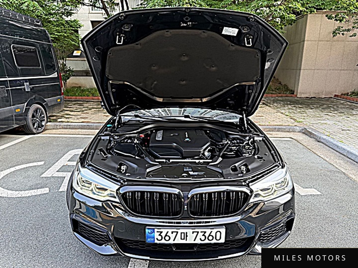 BMW 5 Series (G30) 2017 — миниатюра 6