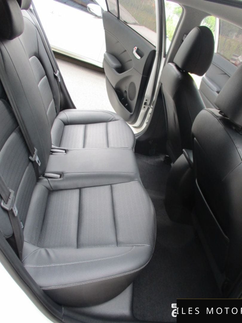 Kia K3 2018 — миниатюра 9