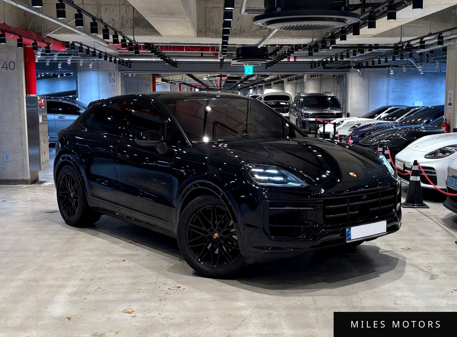 Porsche Cayenne 2024 — миниатюра 2