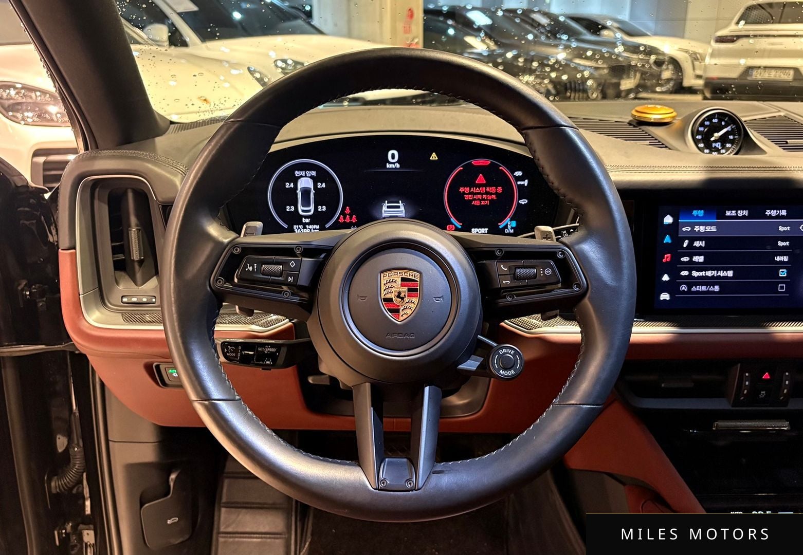 Porsche Cayenne 2024 — миниатюра 8