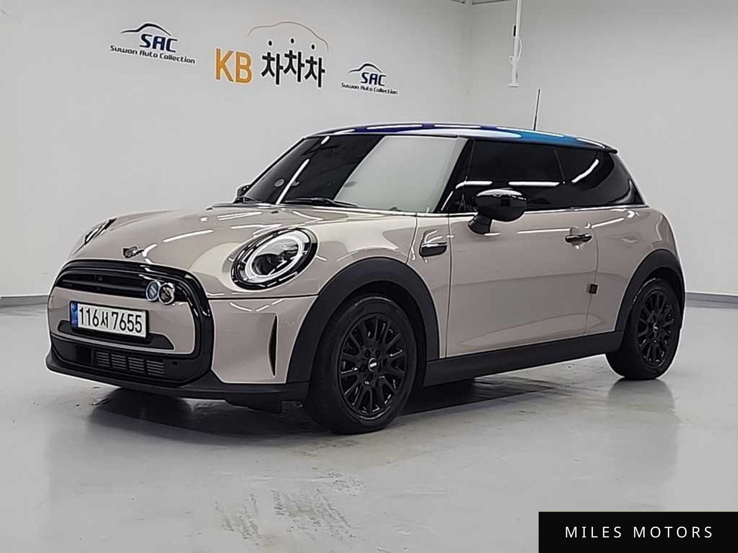 MINI Cooper 2022 — фото 1 из 12