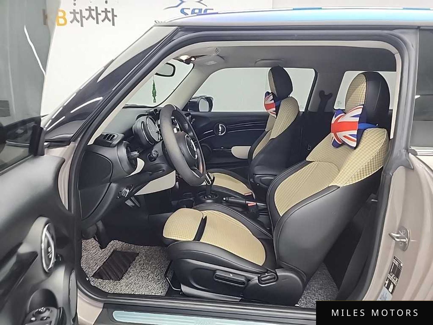 MINI Cooper 2022 — миниатюра 11
