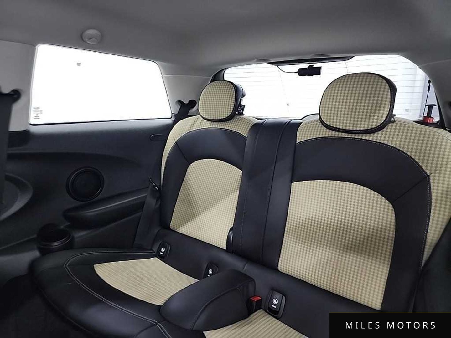 MINI Cooper 2022 — миниатюра 12