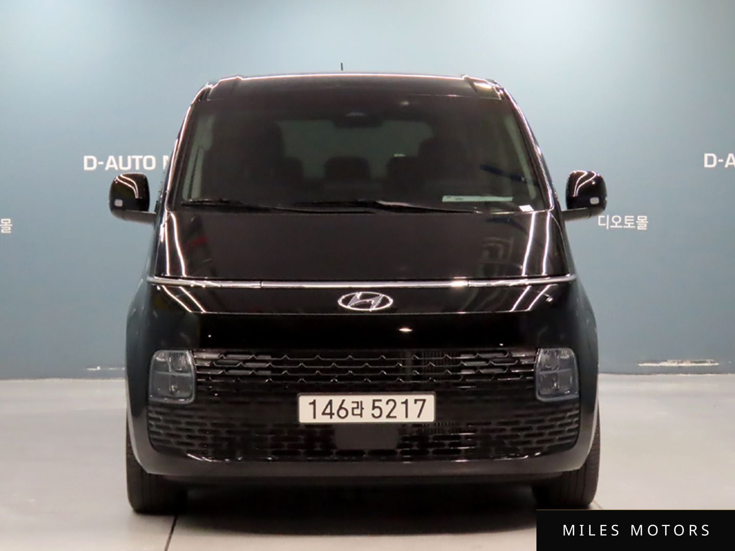 Hyundai Staria 2023 — миниатюра 3
