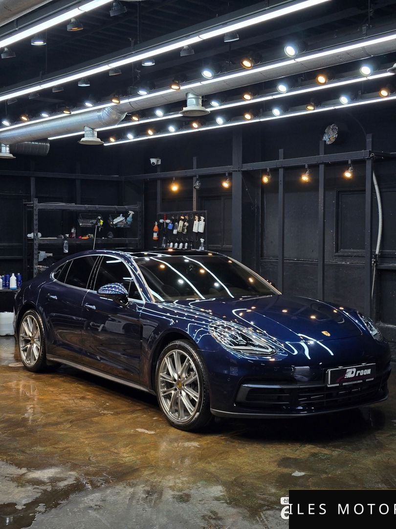 Porsche Panamera 2020 — фото 1 из 12