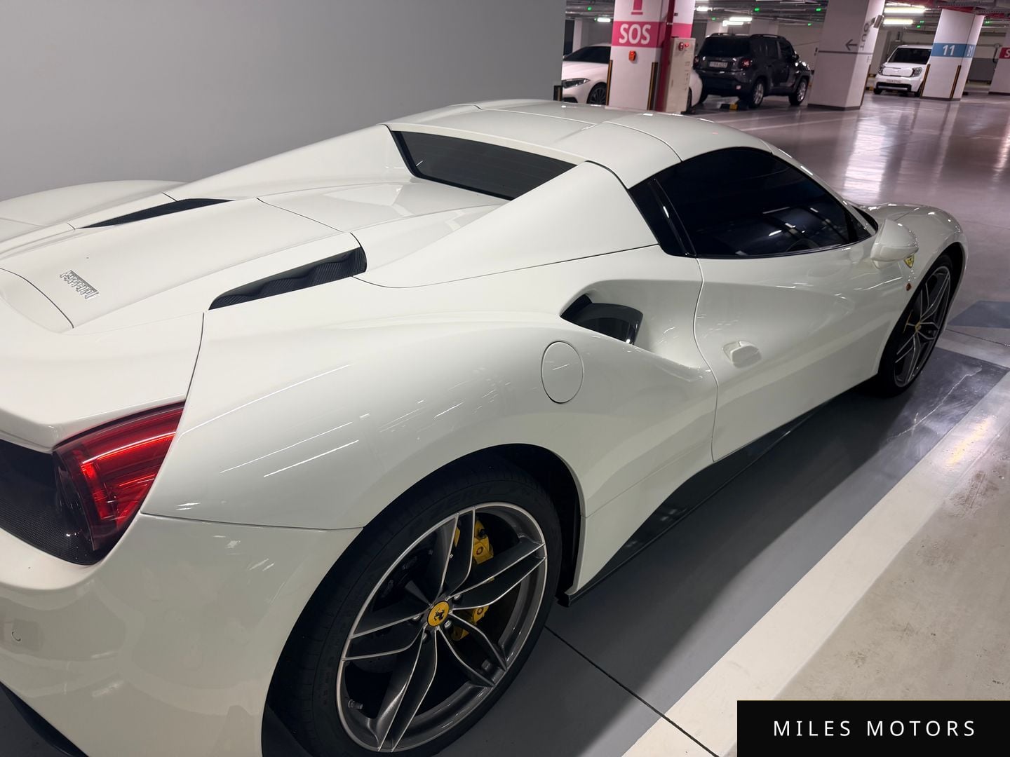 Ferrari 488 2019 — миниатюра 2