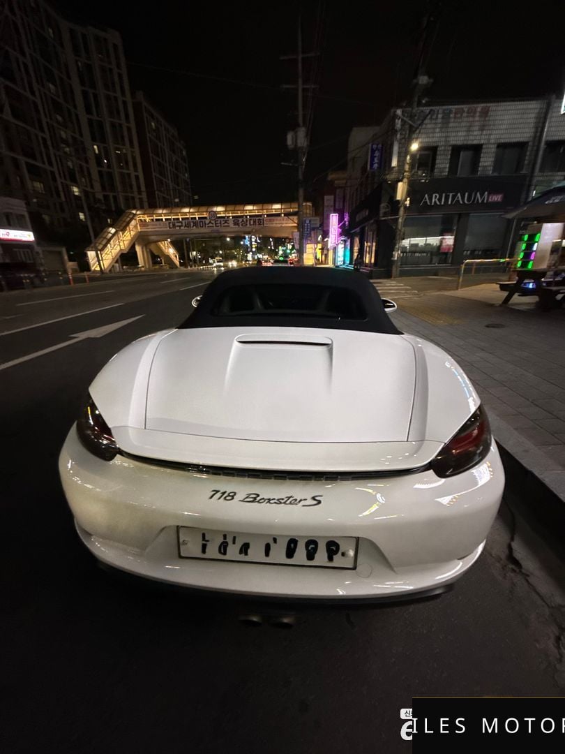 Porsche 718 2017 — фото 1 из 8