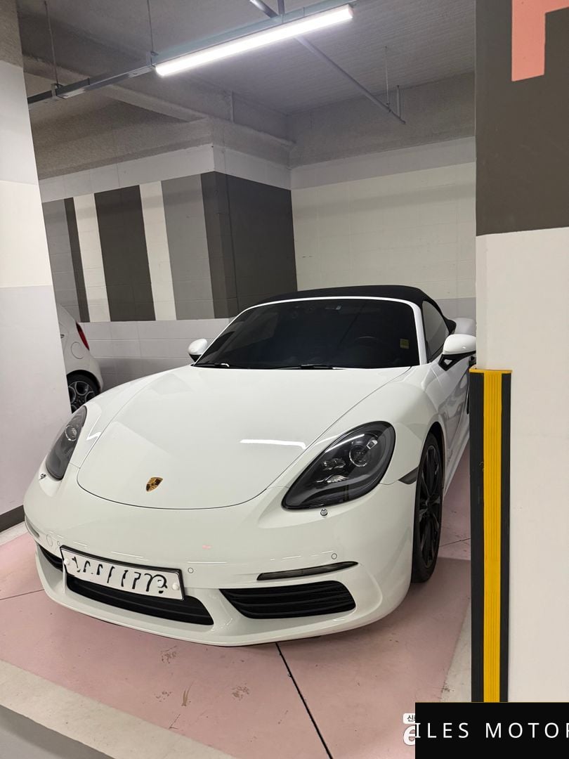 Porsche 718 2017 — миниатюра 5