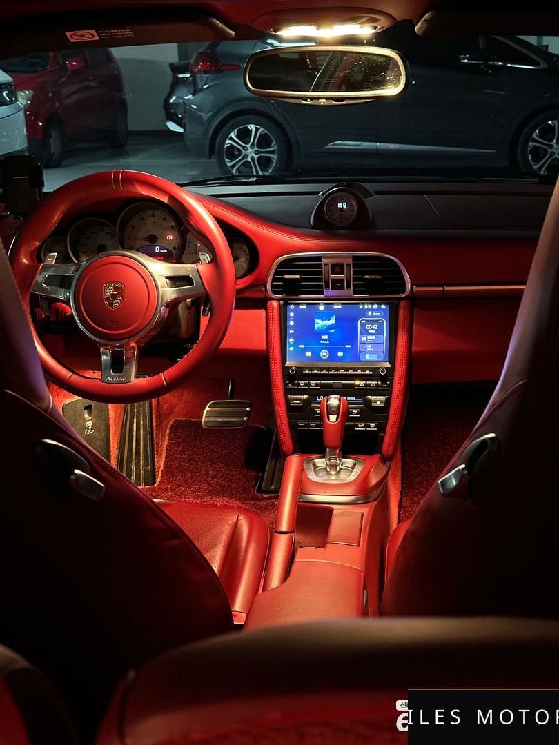 Porsche 911 2009 — миниатюра 9