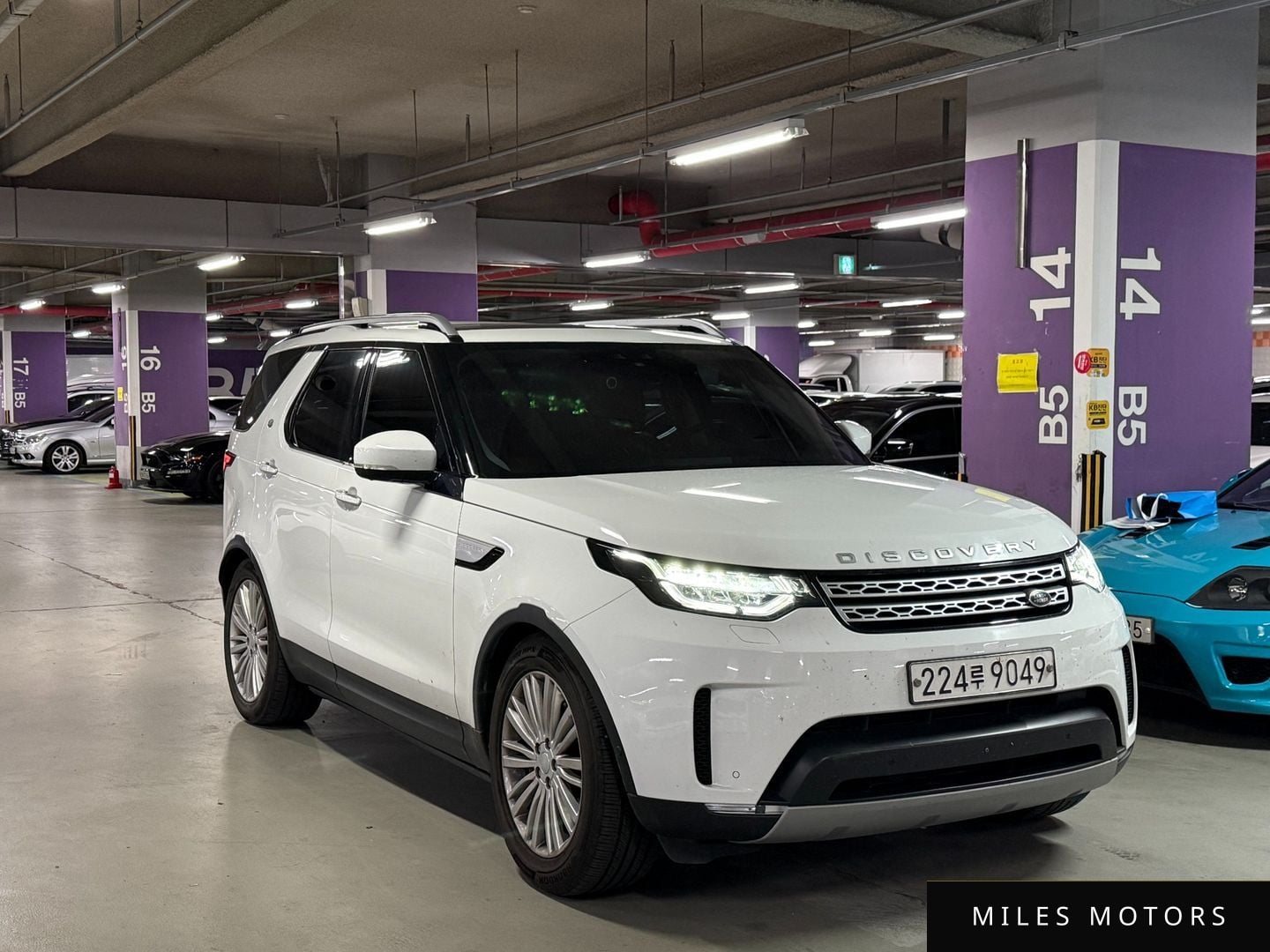 Land Rover Discovery 2019 — миниатюра 3