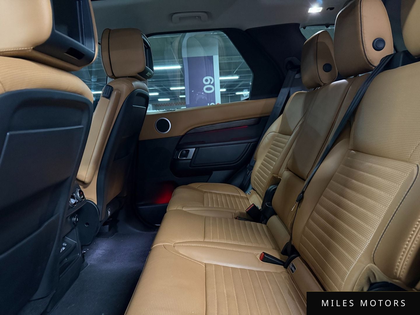 Land Rover Discovery 2019 — миниатюра 6