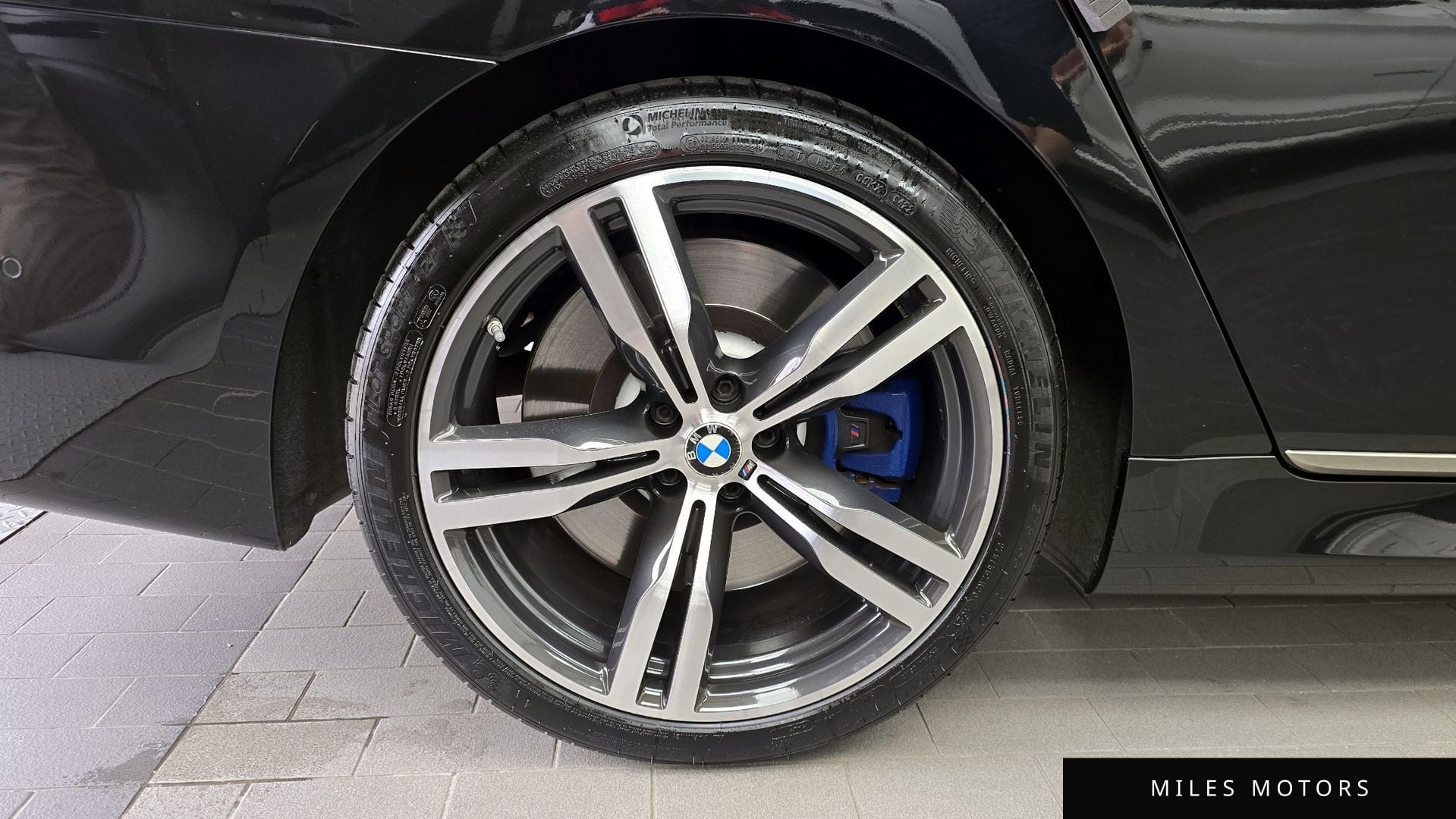 BMW 7 Series (G11) 2017 — миниатюра 5