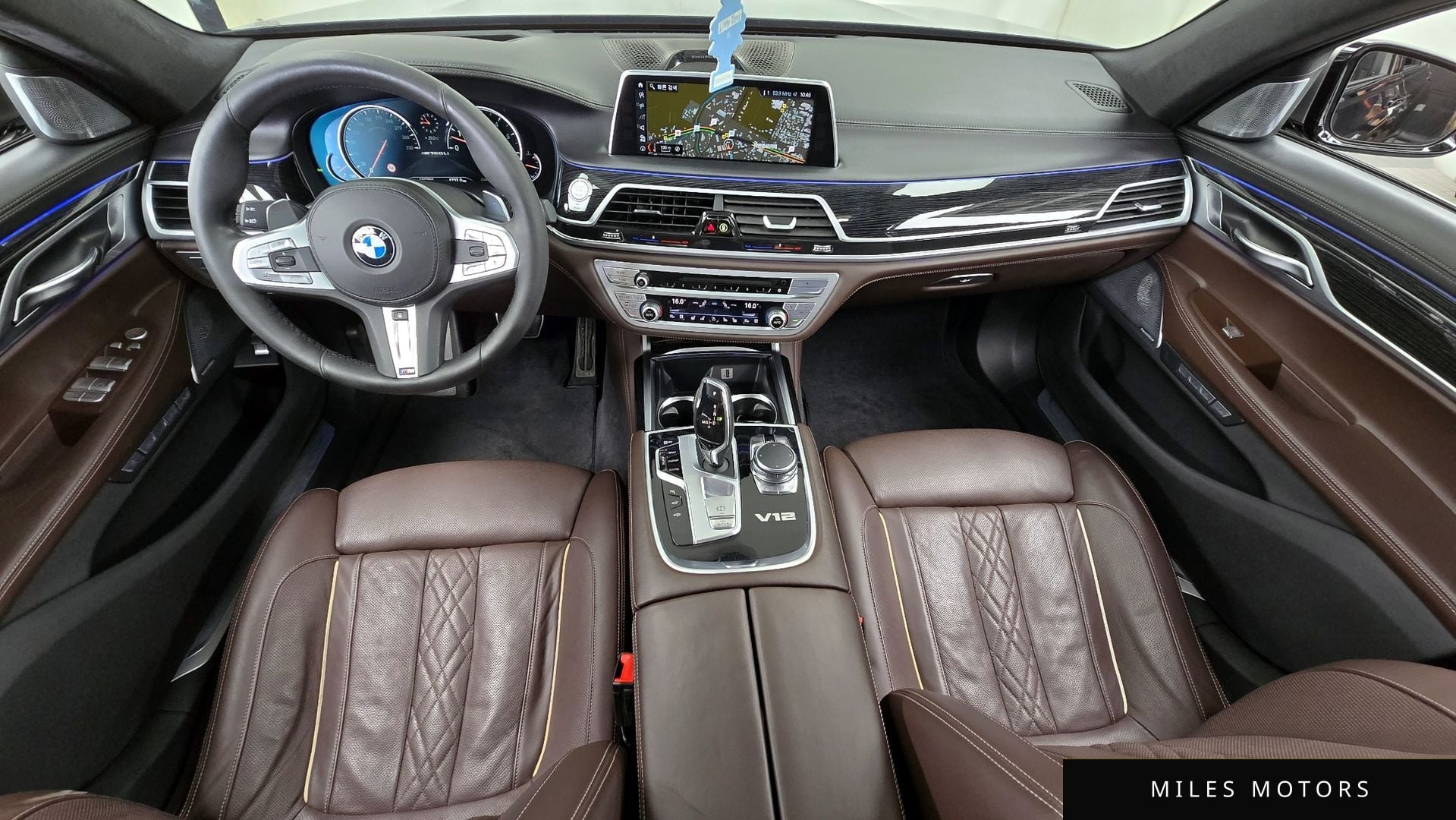 BMW 7 Series (G11) 2017 — миниатюра 10