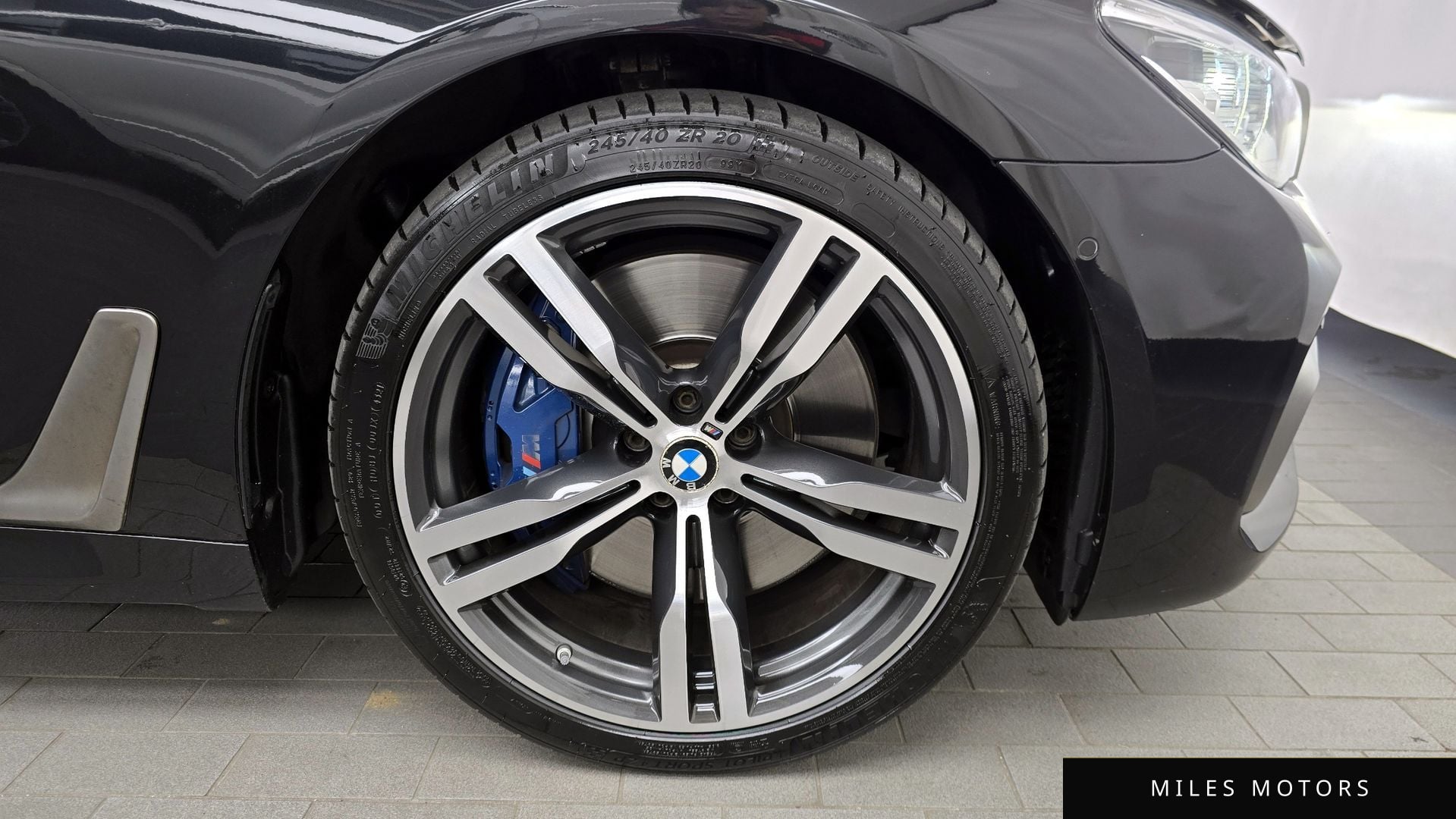 BMW 7 Series (G11) 2017 — миниатюра 7