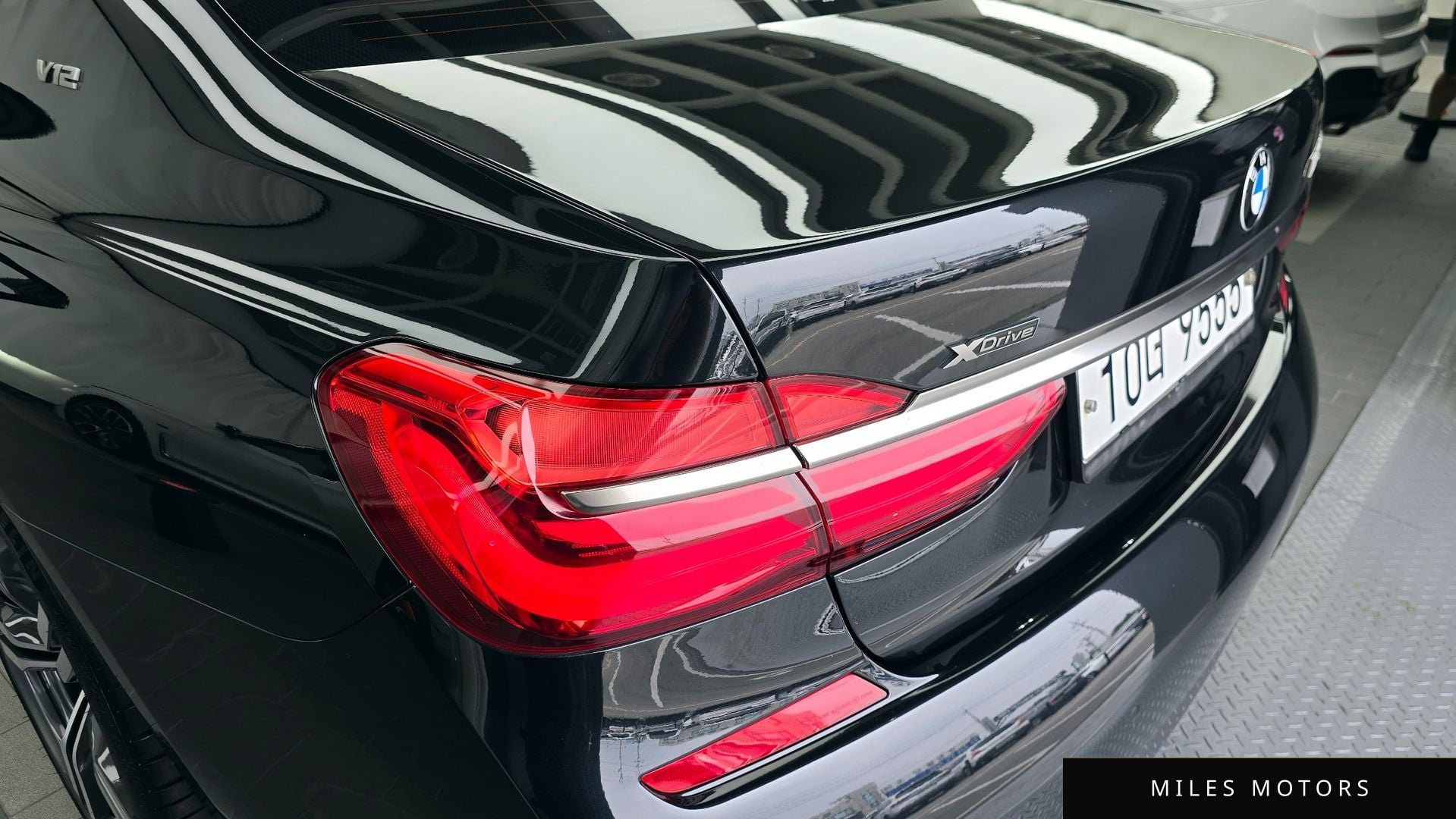BMW 7 Series (G11) 2017 — миниатюра 9